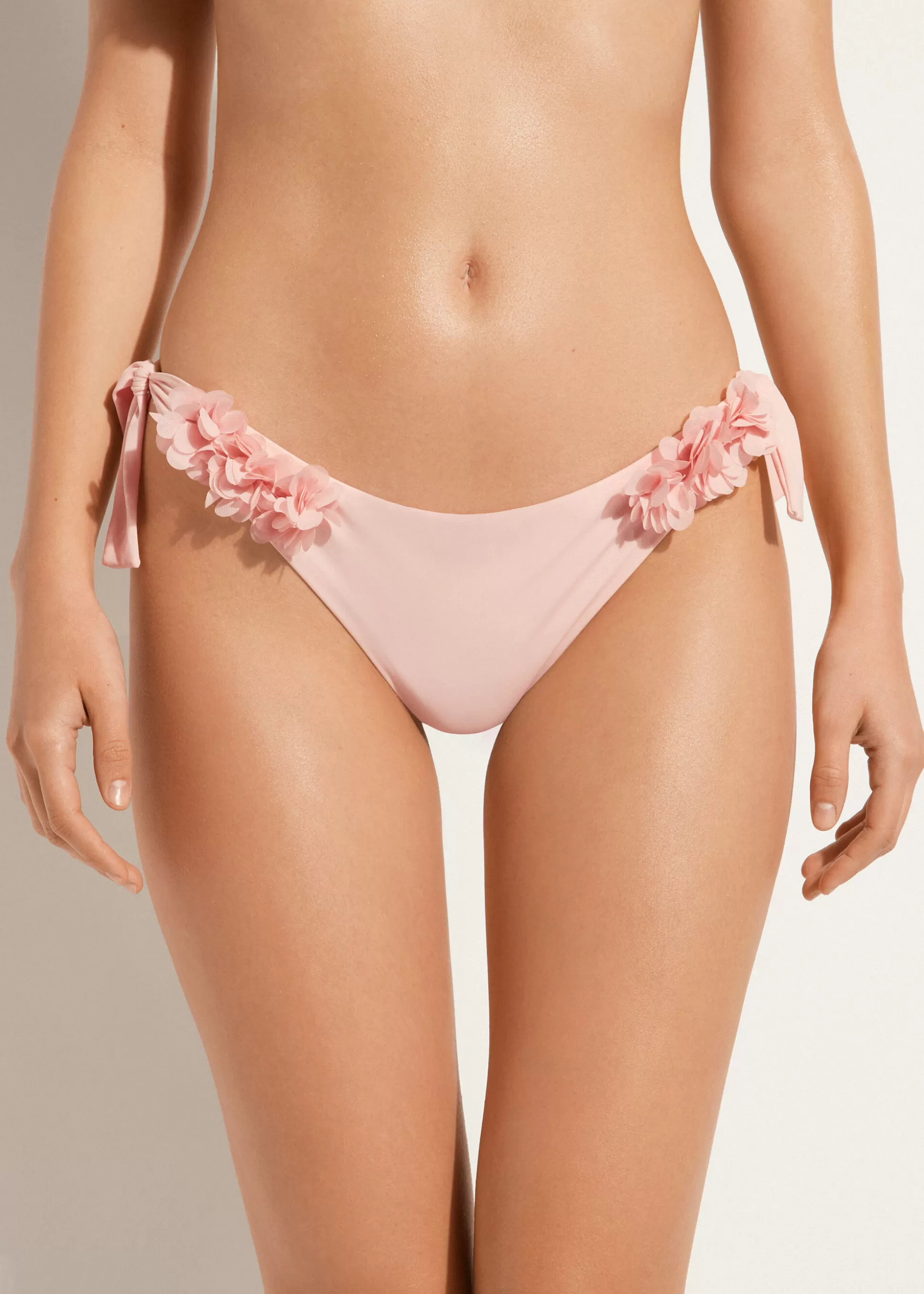 Bas De Maillot Bresilien Avec Noeuds A Fleurs Honolulu*Calzedonia Cheap