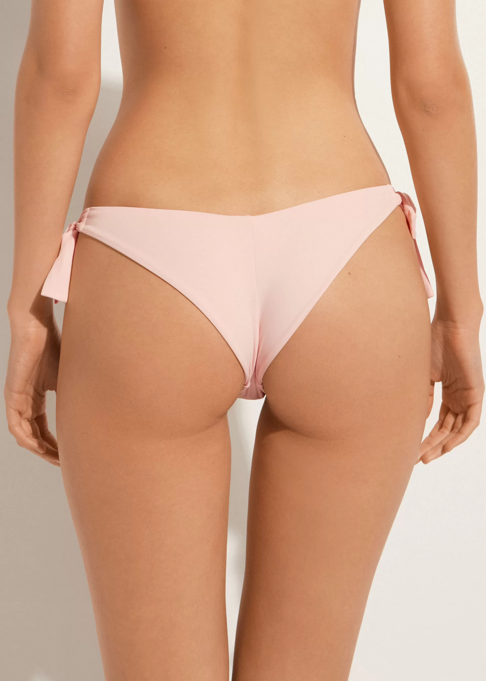 Bas De Maillot Bresilien Avec Noeuds A Fleurs Honolulu*Calzedonia Cheap