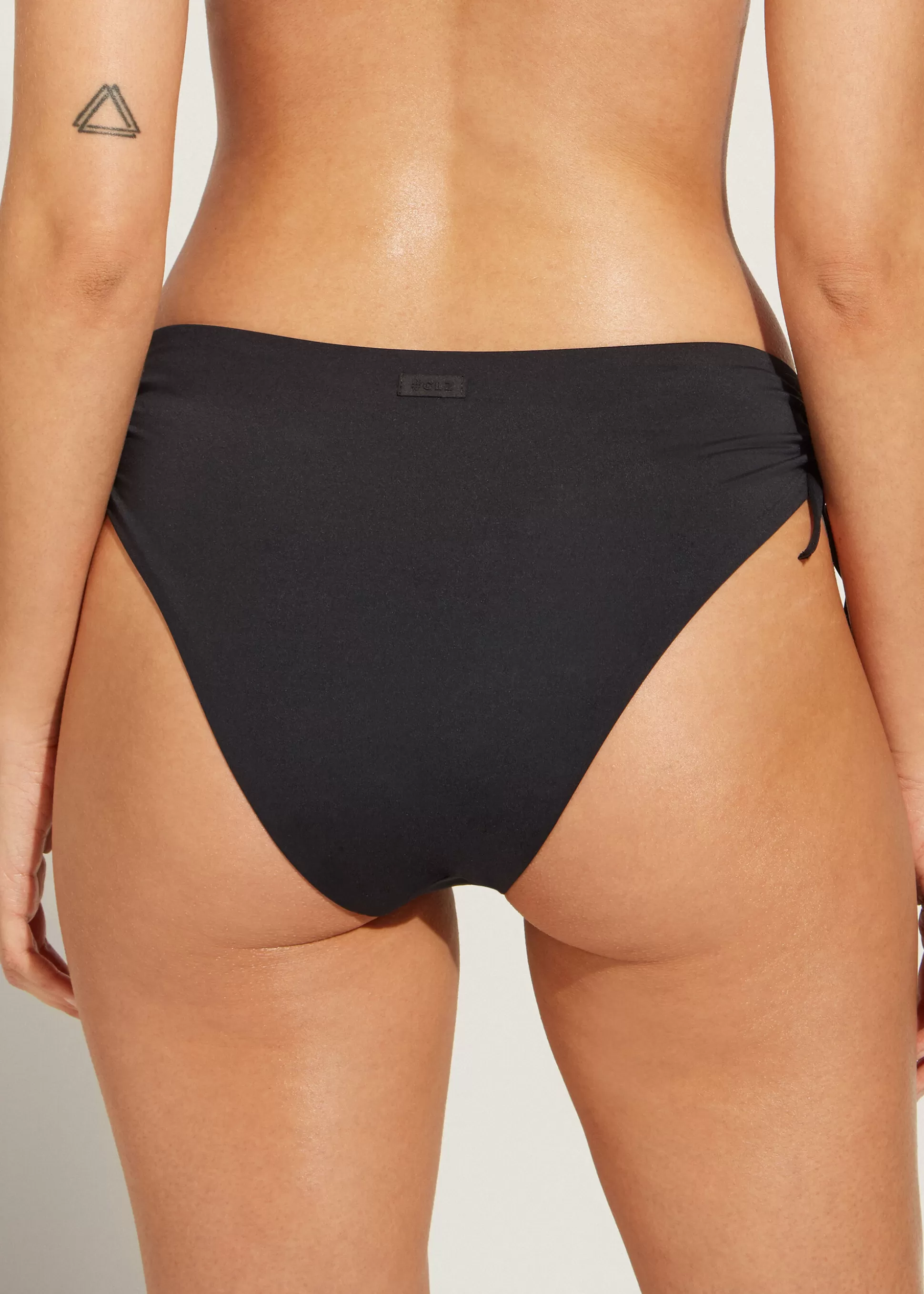 Bas De Maillot Taille Haute A Lanieres Indonesia*Calzedonia Online