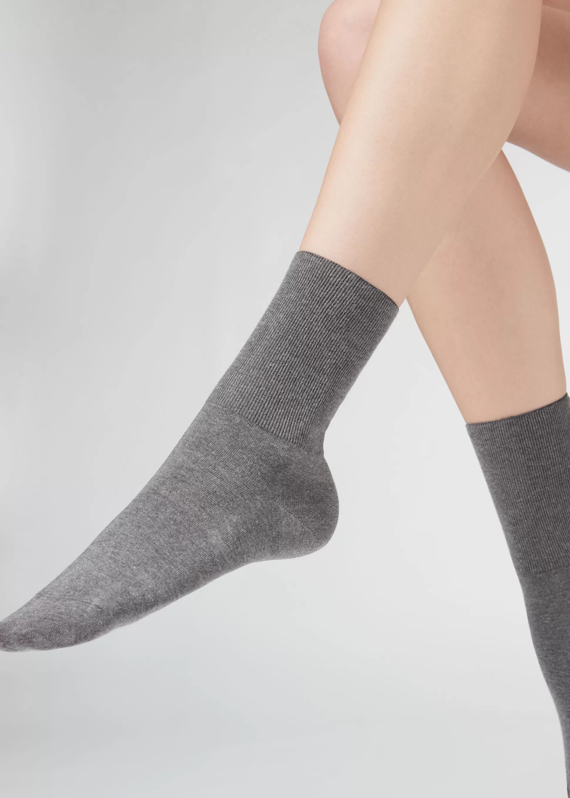 Chaussettes Courtes En Coton Et Cachemire*Calzedonia Discount